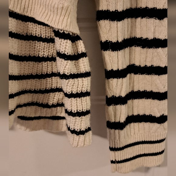 Banana Republic Wool Cashmere Blend Peplum Cable Knit Sweater - Picture 5 of 7